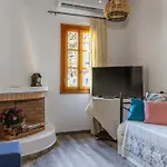 Archontiko Keli بيت للعطل *